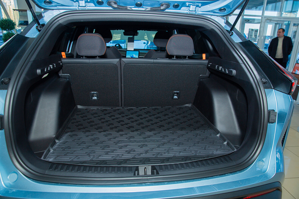 Geely Cityray Люкс, голубой