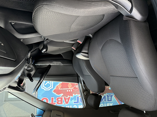 Kia Rio Prestige, 2015 года, пробег 145000 км