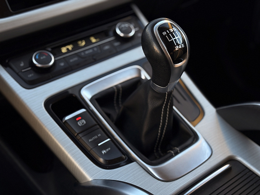 Geely Atlas Standard, 2019 года, пробег 119095 км
