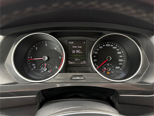 Volkswagen Tiguan Highline, 2018 года, пробег 130094 км