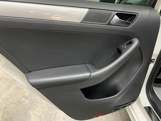 Volkswagen Jetta, 2015 года, пробег 228908 км