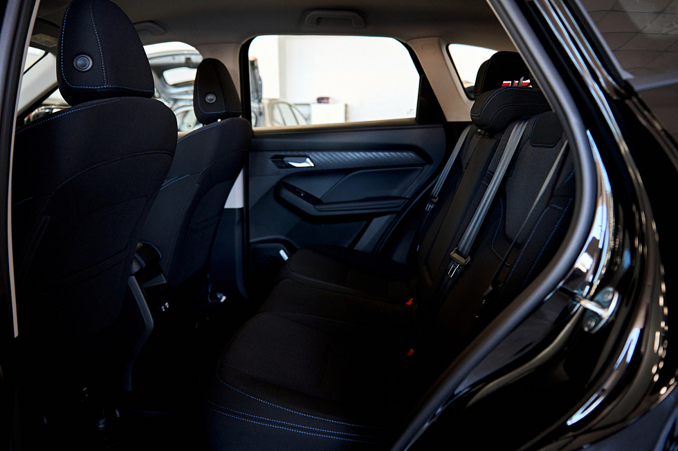 Haval Jolion Комфорт, черный
