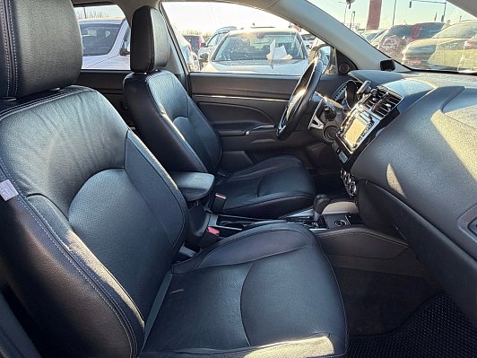 Mitsubishi ASX Instyle, 2017 года, пробег 192500 км