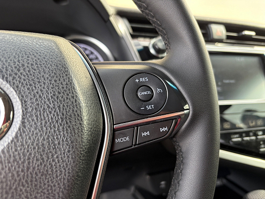 Toyota Camry Элеганс Safety, 2019 года, пробег 141056 км