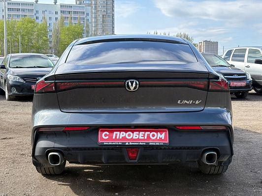 Changan UNI-V DLX, 2023 года, пробег 29337 км