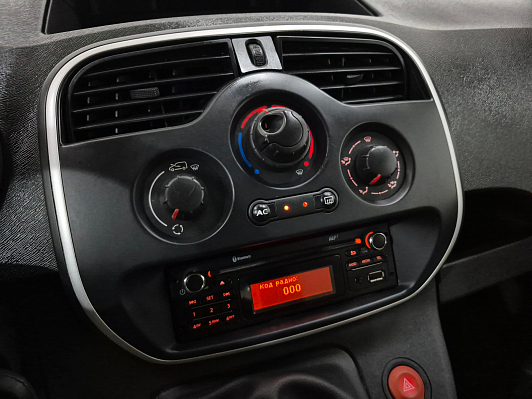 Renault Kangoo Expression, 2013 года, пробег 196347 км