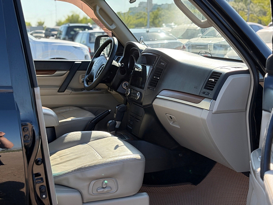 Mitsubishi Pajero, 2008 года, пробег 294750 км