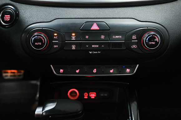 Kia Sorento Prestige, 2017 года, пробег 188925 км