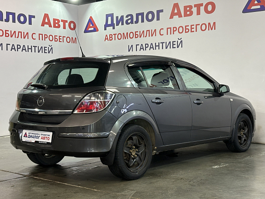 Opel Astra Enjoy, 2011 года, пробег 159000 км