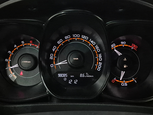 Lada (ВАЗ) Vesta Comfort, 2018 года, пробег 98081 км