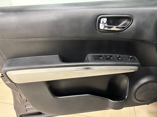 Nissan X-Trail XE, 2011 года, пробег 286707 км