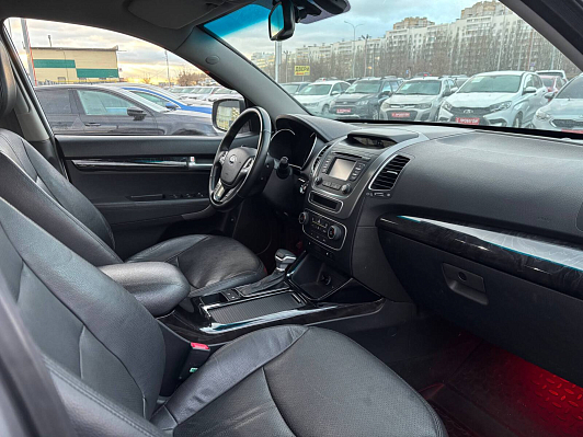 Kia Sorento Luxe, 2013 года, пробег 210300 км