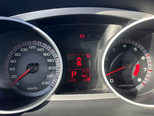 Mitsubishi Outlander Invite, 2008 года, пробег 287647 км