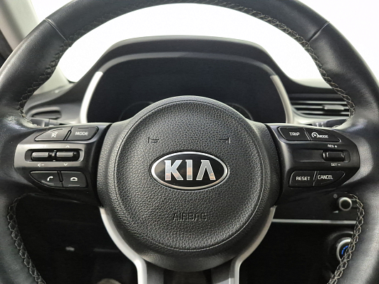 Kia Rio Luxe, 2020 года, пробег 63194 км