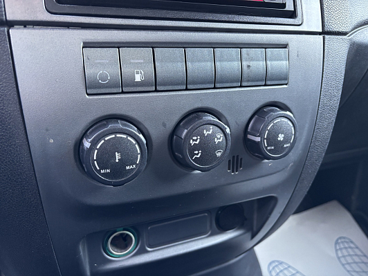 УАЗ Pickup, 2015 года, пробег 121638 км