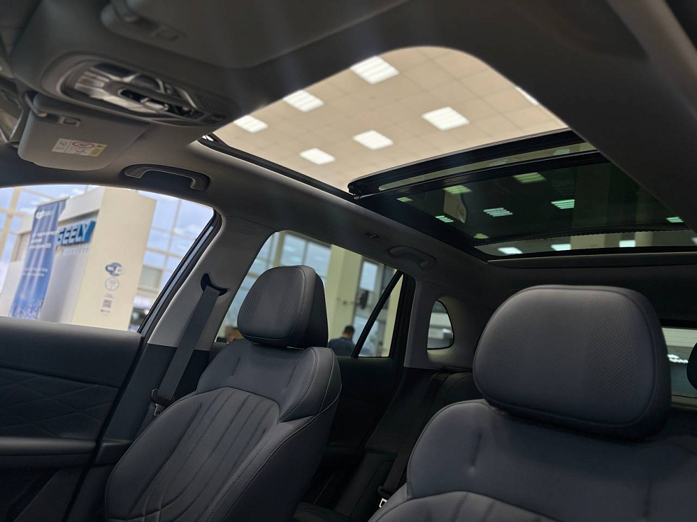 Geely EX5 EM-i Max, серый