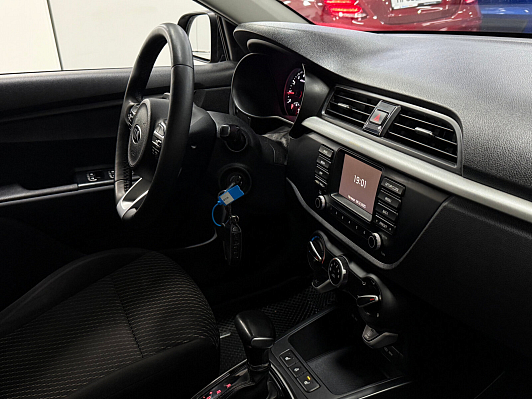 Kia Rio Comfort, 2018 года, пробег 123000 км