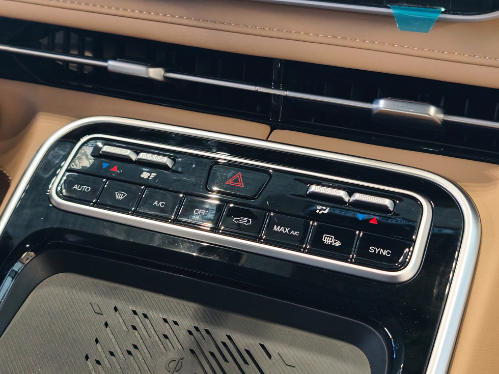 JAC RF8 Флагшип, черный