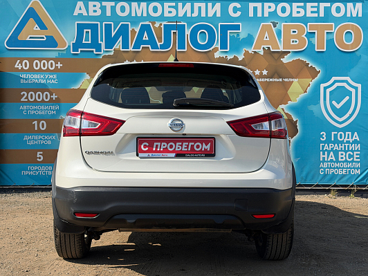 Nissan Qashqai SE+, 2016 года, пробег 181400 км