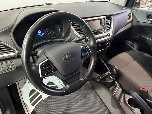 Hyundai Solaris, 2017 года, пробег 120400 км