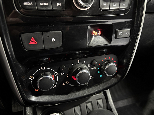 Nissan Terrano Elegance, 2018 года, пробег 101000 км