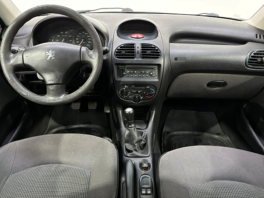 Peugeot 206, 2007 года, пробег 195000 км