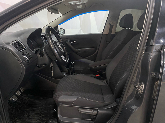 Volkswagen Polo Football Edition, 2018 года, пробег 105000 км