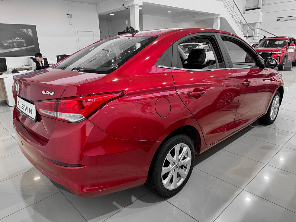 Changan Alsvin Люкс, красный