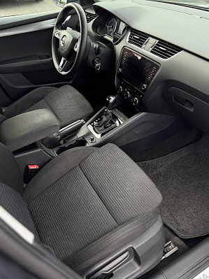 Skoda Octavia Hockey Edition, 2018 года, пробег 83073 км