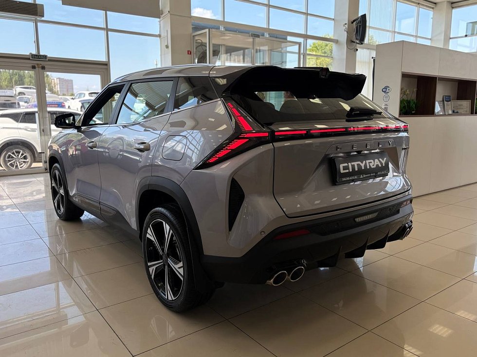 Geely Cityray Люкс, серебряный