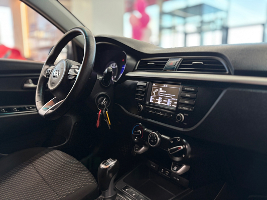 Kia Rio Comfort, 2018 года, пробег 174548 км